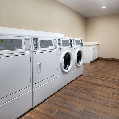 Hampton Inn Oakhurst-Yosemite Bagian luar foto