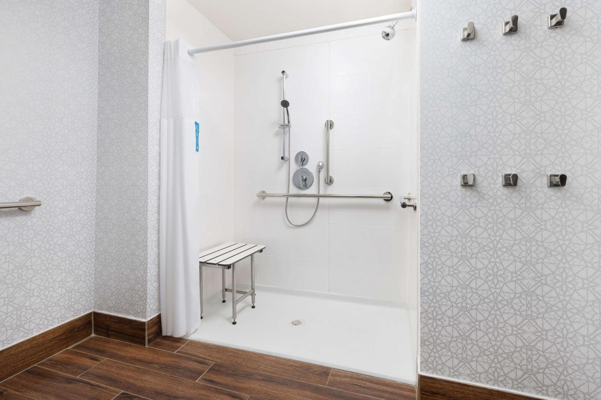 Hampton Inn Oakhurst-Yosemite Bagian luar foto